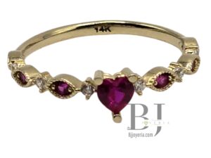 FIUSHA HEART RING