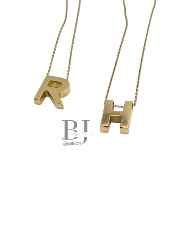 CHAIN & LETTER PENDANT