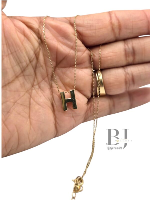 CHAIN & LETTER PENDANT - Image 5