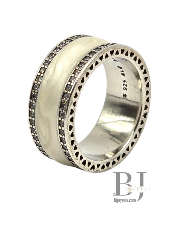 CHURUMBELA PEARL RING #7