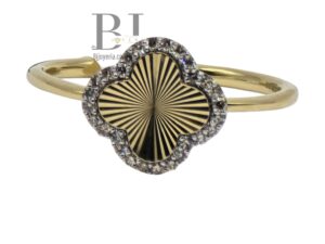 NATURAL DIAMOND CLOVER RING