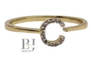 INITIAL ¨C¨DIAMOND RING