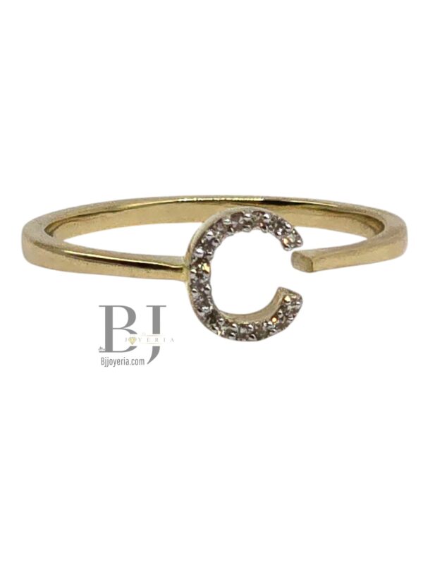 INITIAL ¨C¨DIAMOND RING