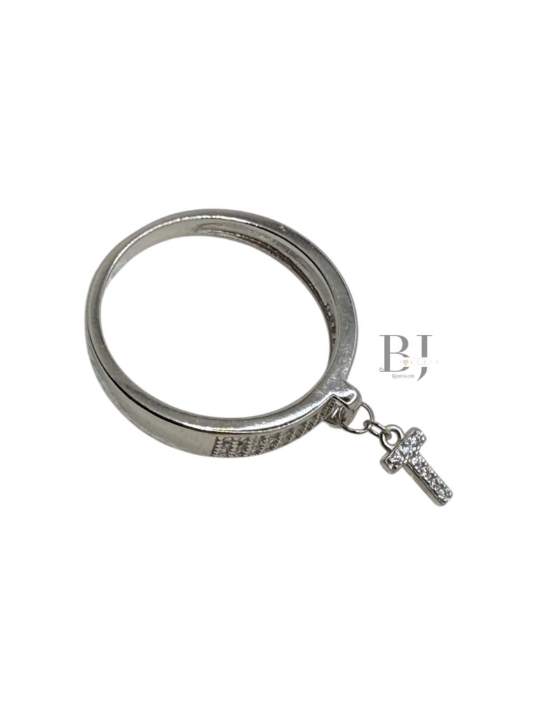 CHARM RING LETTER T