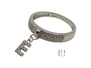 CHARM RING LETTER E