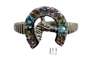 HORSESHOES RING