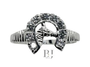 HORSESHOES RING