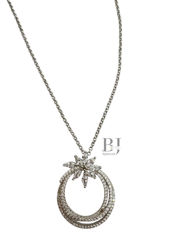 ROLO CHAIN WITH FLOWER PENDANT