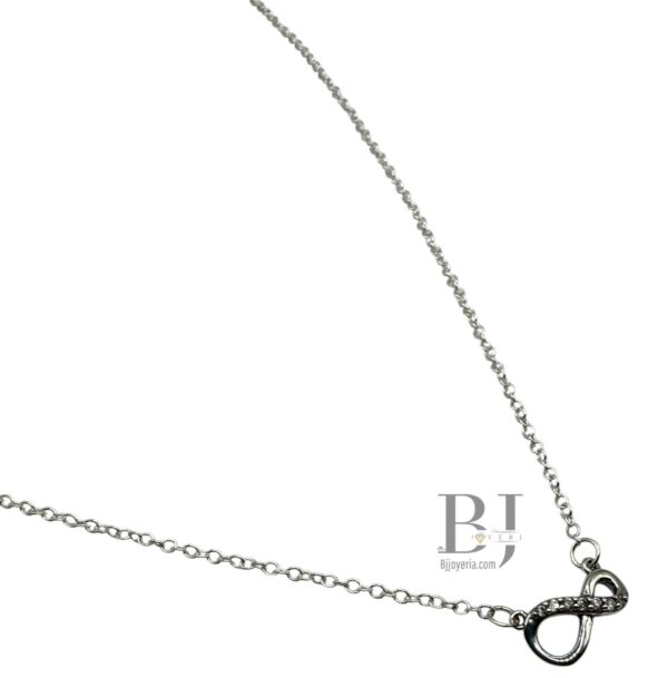 INFINITY PENDANT ON CABLE CHAIN