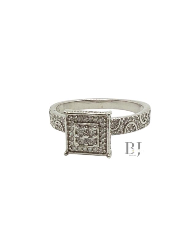 ENGAGEMENT RING #9