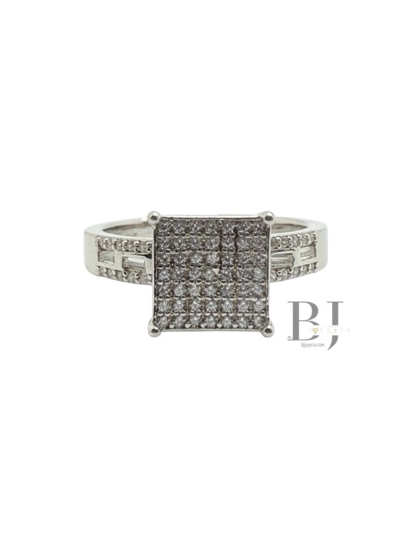 ENGAGEMENT RING #9 (0666)