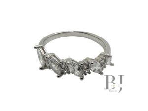 ZIRCONS RING #9 (0925)
