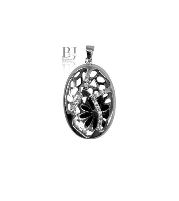 BEAUTIFUL OVAL PENDANT