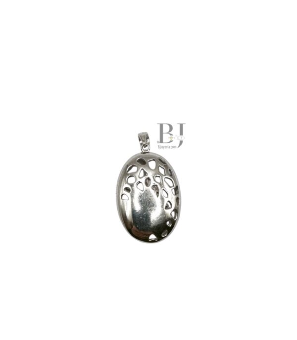 BEAUTIFUL OVAL PENDANT - Image 4
