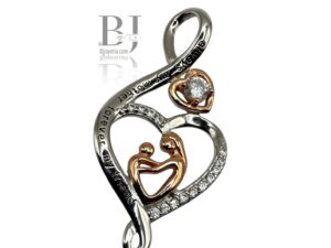 MY MOM, MY BEST FRIEND PENDANT