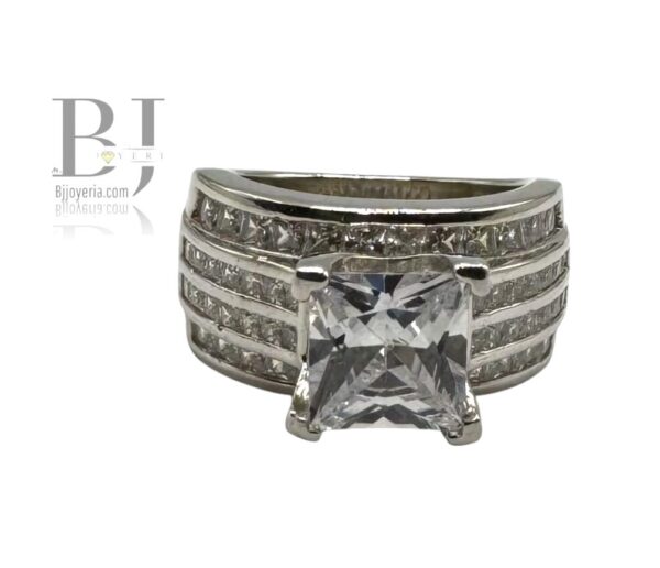 SAY YES! ENGAGEMENT RING #7