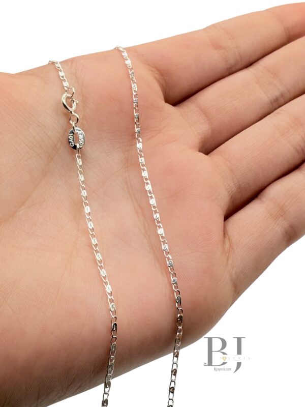 CHAIN - Image 2
