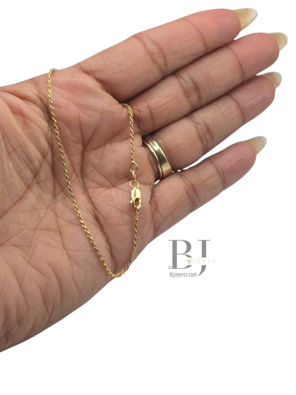 DELICATE TWISTED BRACELET - Image 2