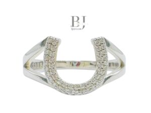 "U" LETTER RING