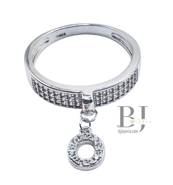"O" LETTER CHARM RING