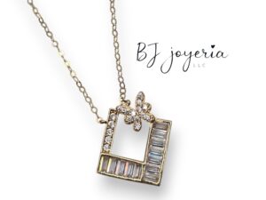 THIN CHAIN AND SQUARE PENDANT (1796)