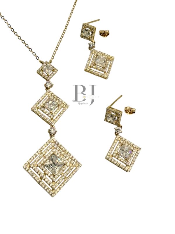 SQUARE SET