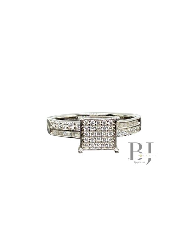 ENGAGEMENT RING