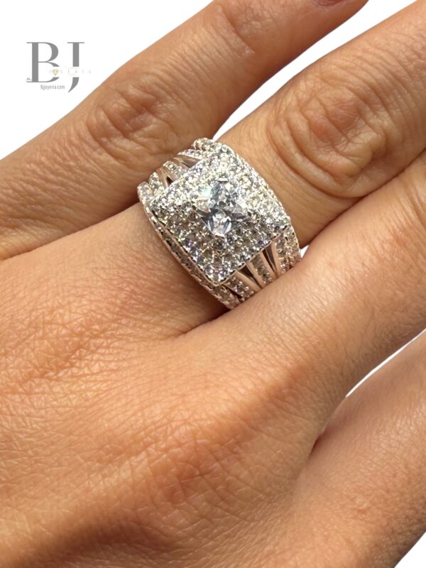 ENGAGEMENT RING #7 (0194) - Image 2