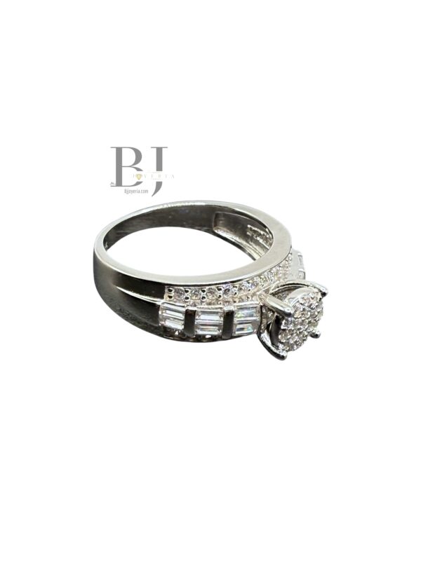 SQUARE PRINCESS CUT RING - Image 3