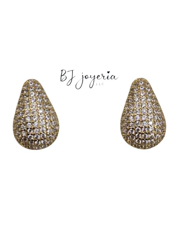 DROP EARRINGS (0669)