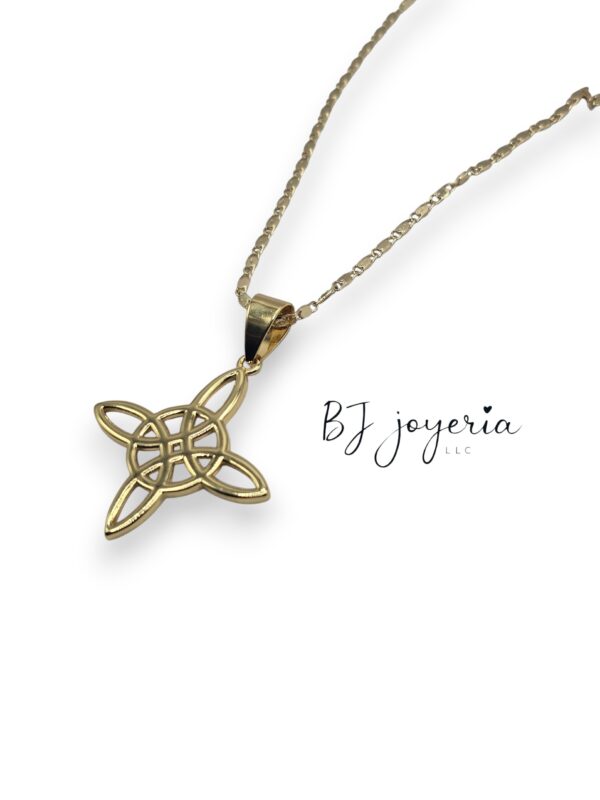 COPPER CHAIN AND WITCH KNOT PENDANT (0699)