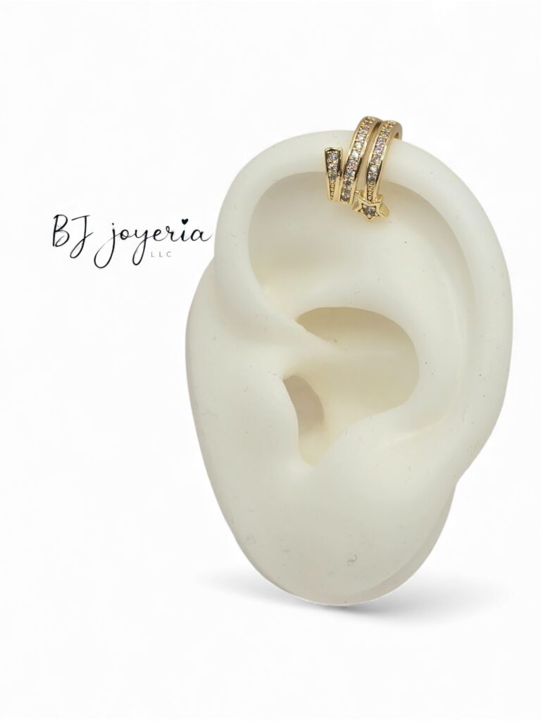 COPPER EAR CUFF STAR (0697)