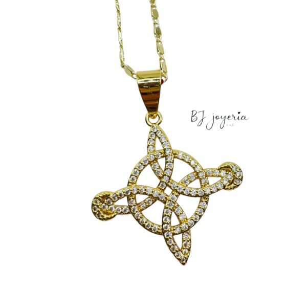 COPPER CHAIN WITH WITCH KNOT PENDANT (1713)