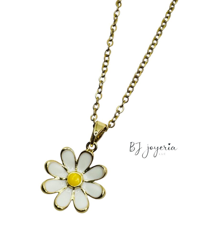 COPPER CHAIN WITH WHITE FLOWER PENDANT (1749)