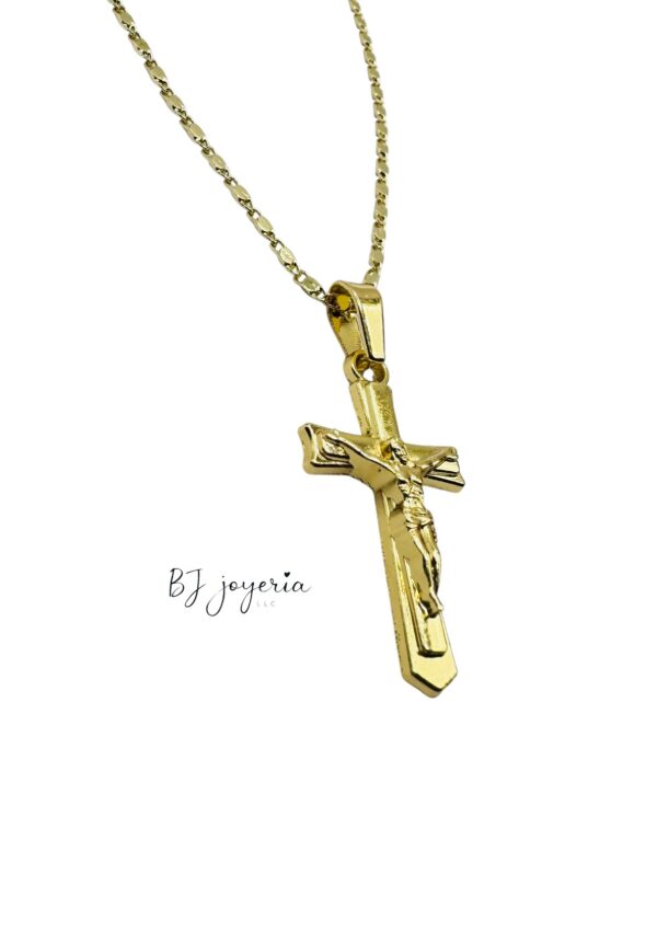 COPPER CHAIN WITH CRUCIFIX PENDANT (1761)