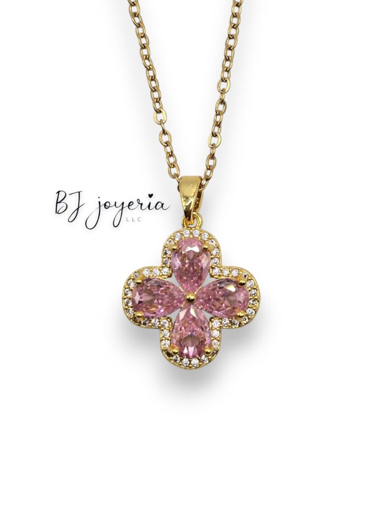 COPPER CLOVER PENDANT AND CHAIN (1218)