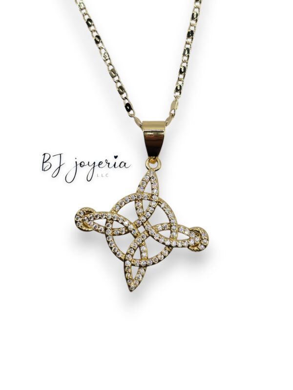 COPPER WITCH KNOT PENDANT AND CHAIN (1106)