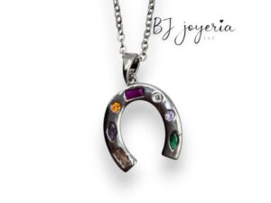 COPPER SHOE HORSE PENDANT AND CHAIN (1081)