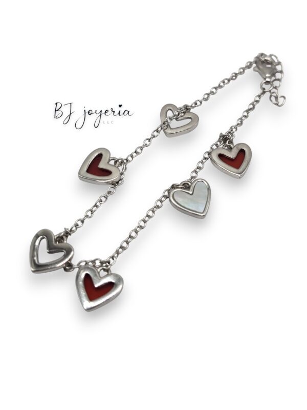 HEART CHARM BRACELET (0468)