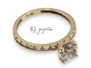 WHITE STONE RING #7 (10K) (1670)