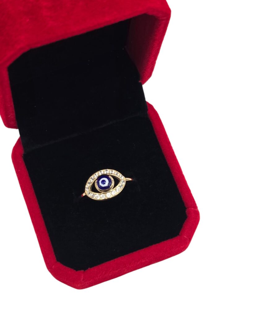 BLUE EYE RING SIZE 8.5 14 K(10003)