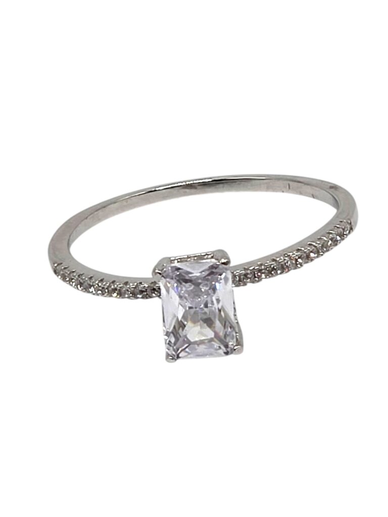 SILVER WEDDING BAND RING – SIZE 10 (1407)